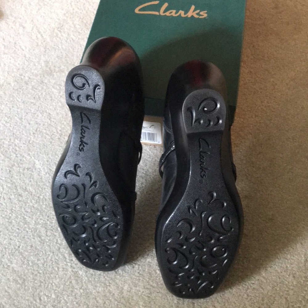Womens Clarks Dress Shoes size 10 M - Picture 4 of 4